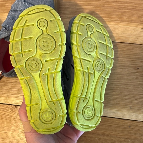 Cat & Jack Kids Sneakers - Gray, Brown, and Blue - Picture 5 of 8